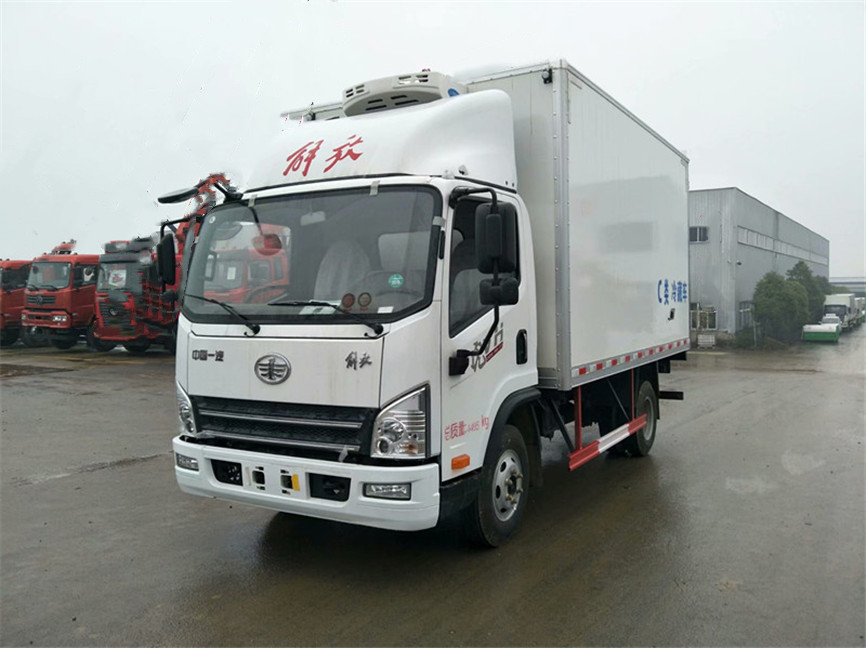 解放虎V 4.2米冷藏車